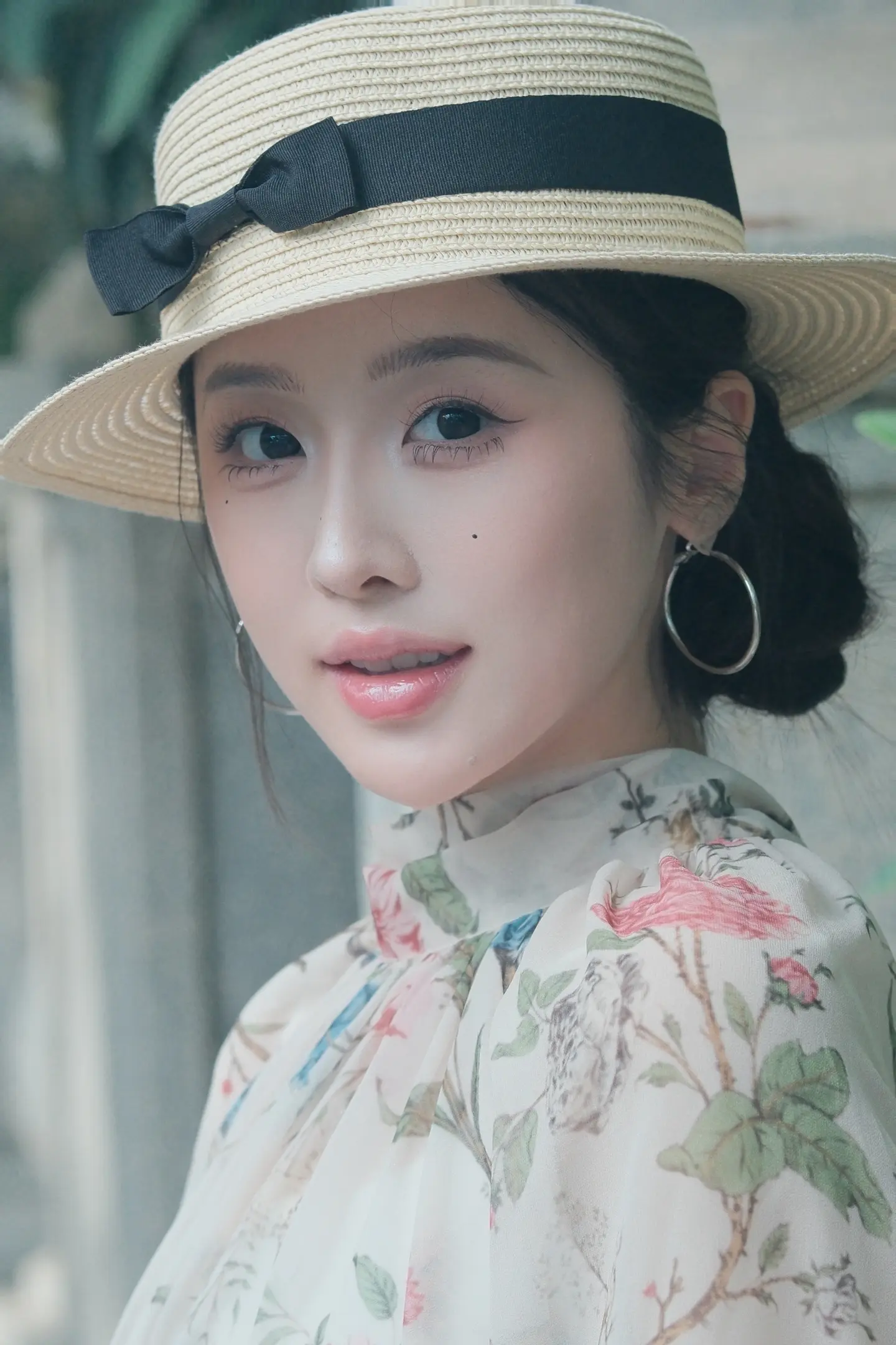 六月