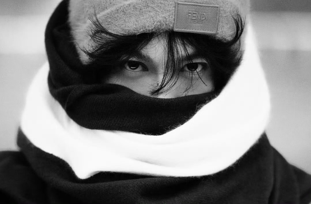 田栩宁 充满野性的眼神🐺🐺 