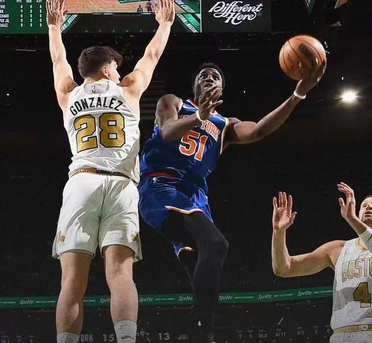 卧槽，尼克斯居然真把绿军给办了！赛前谁敢信？但看完就懂了，他们赢球就靠一个字：缠