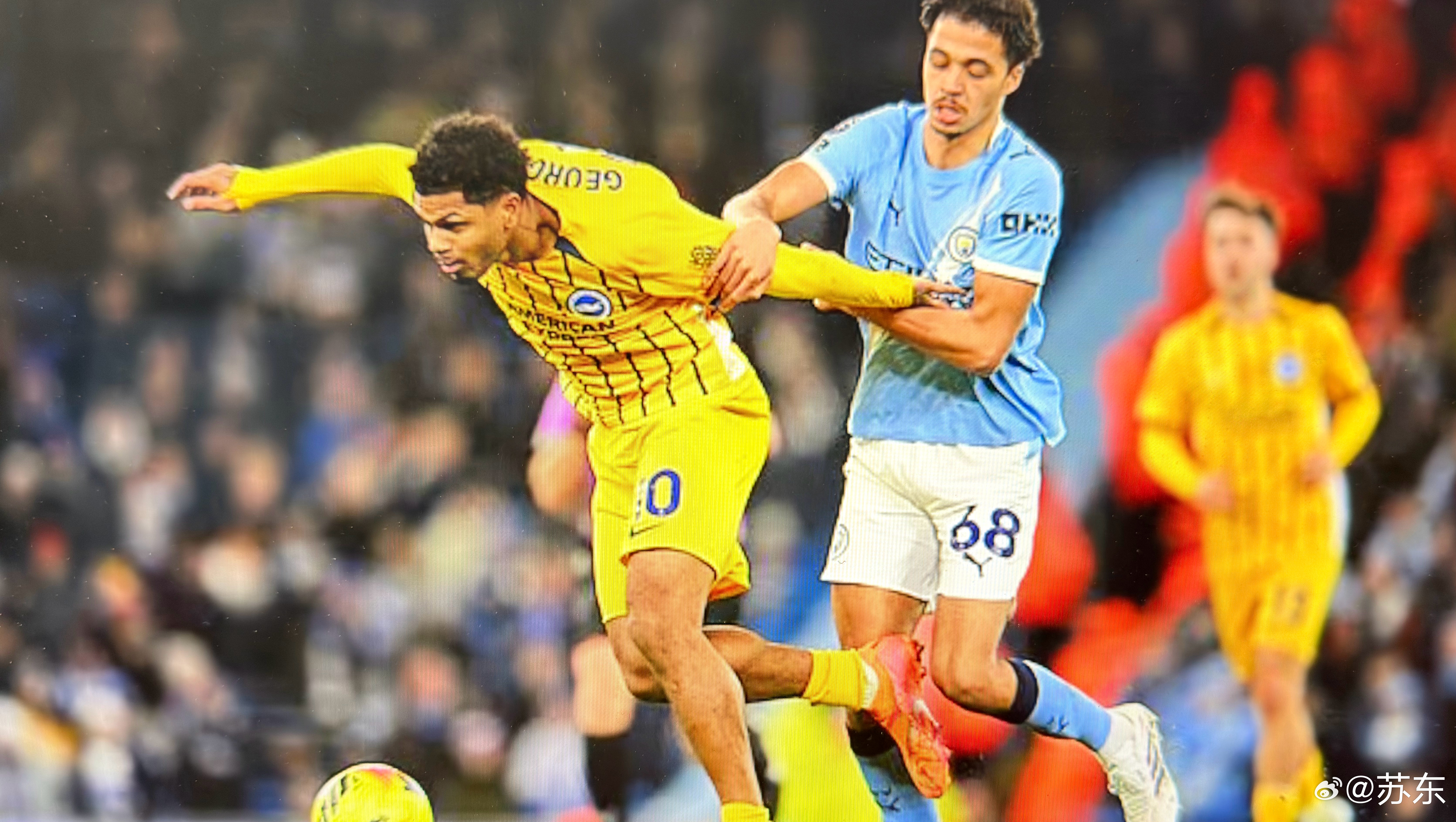 曼城开年不顺，但这场也算略有收获。迪亚斯、格瓦伤缺，阿莱恩被紧急从沃特福德召回，