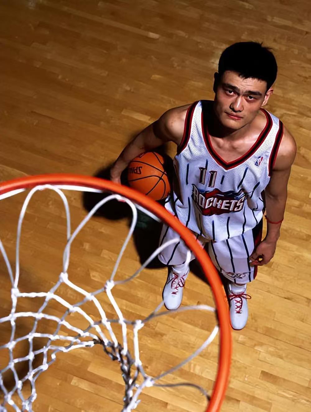 如果没有姚明推动的改革，至少像王俊杰这样的球员是出不来的。中国男篮在下一届奥运会