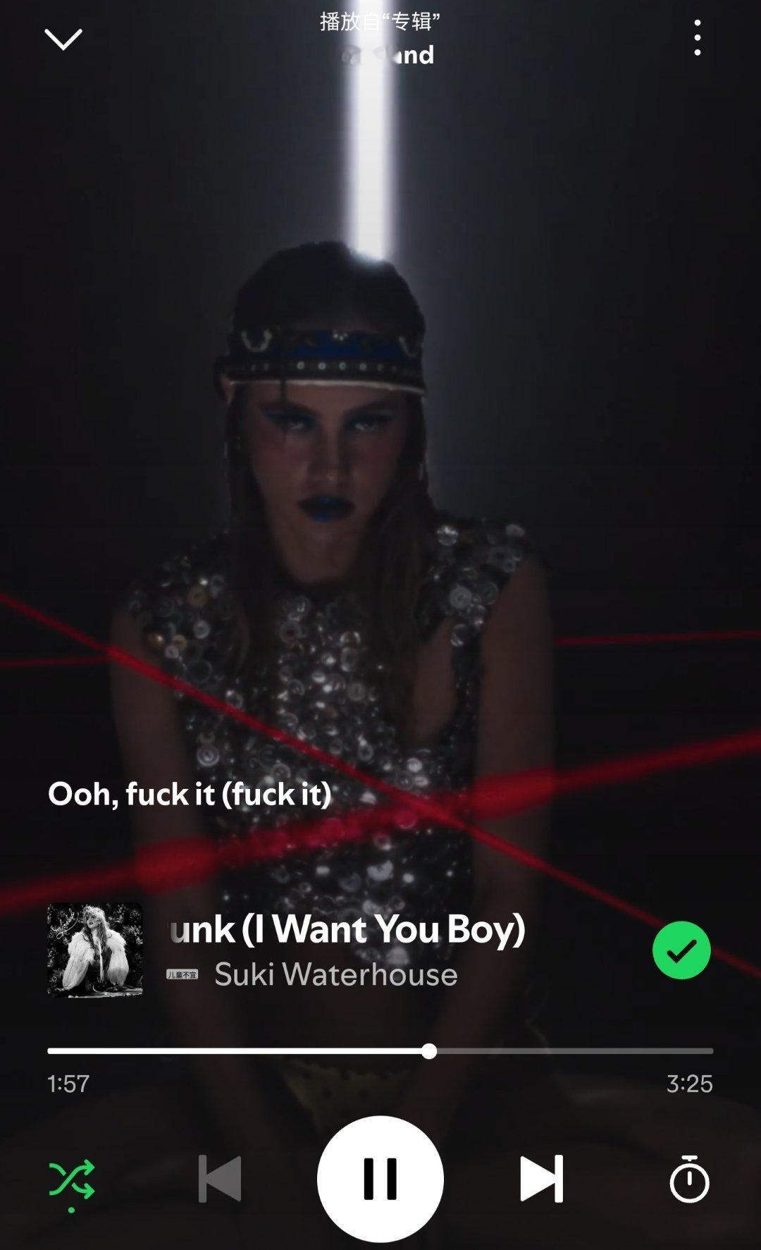 啊啊啊啊啊啊啊啊啊啊这首好好听……好迷醉的一首…… 如果lana del rey