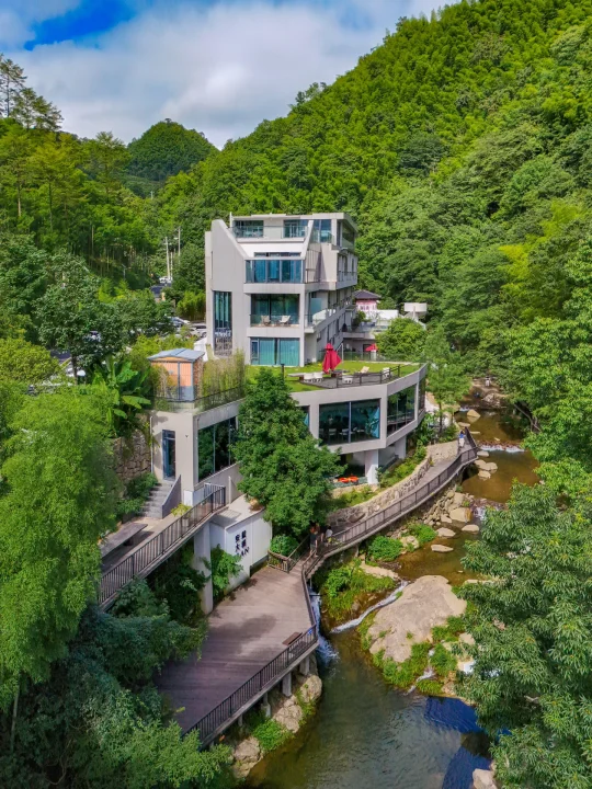 安吉📍值得二刷的酒店，溯溪玩水躺平遛娃💦