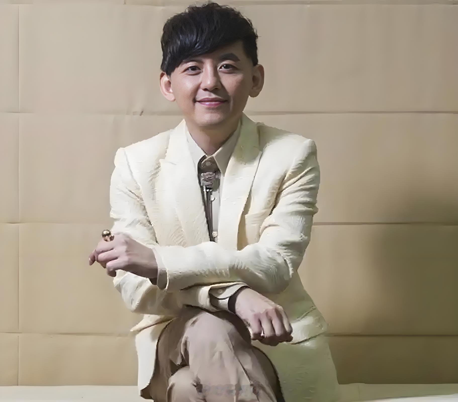 男主持人因持有未成年人性影像被判处缓刑 2024年7月8日，台北地方法院对知名主