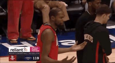 NBA 申京又犯神经，把自己当超巨了杜兰特看了直摊手🤷🏻♀️🤷🏻♀️🤷