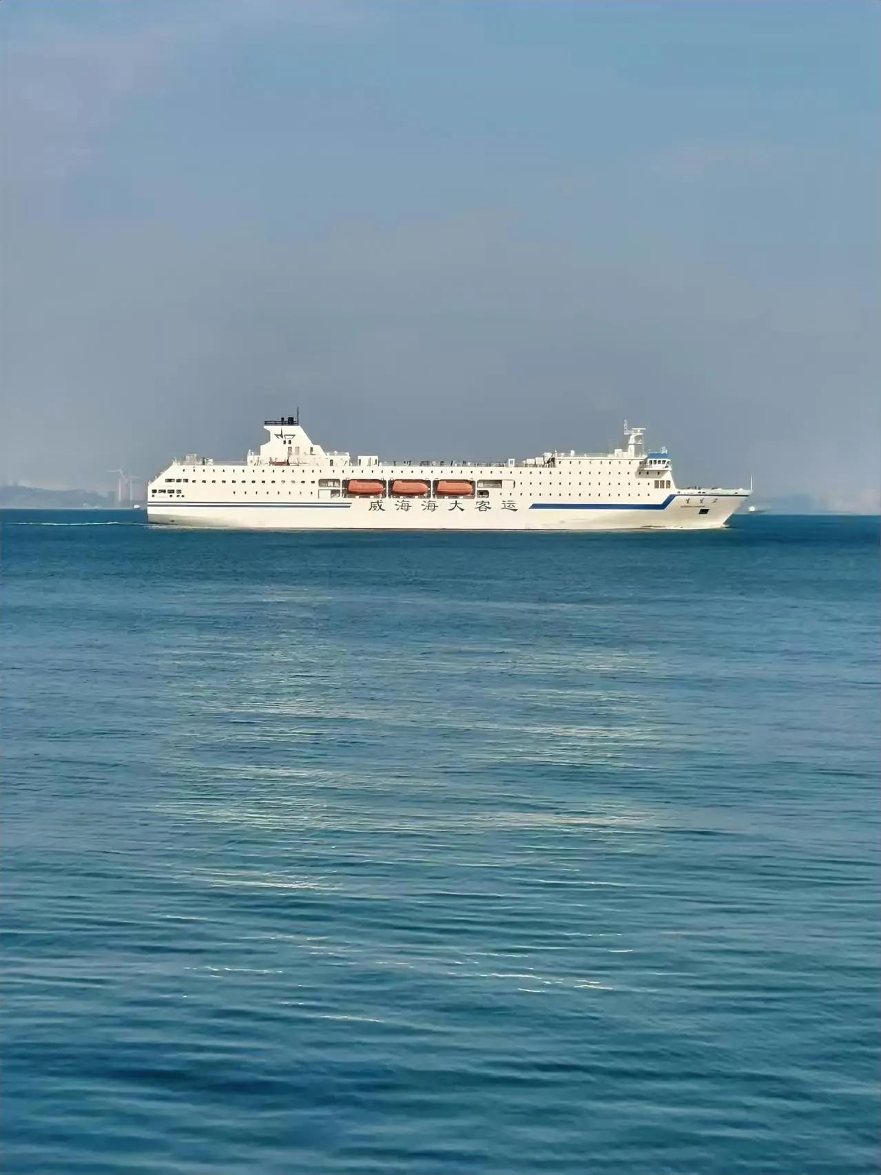 说件事你肯定不信，不信不要紧，当我没说。

上世纪八十年代，我一发小结婚了，旅行