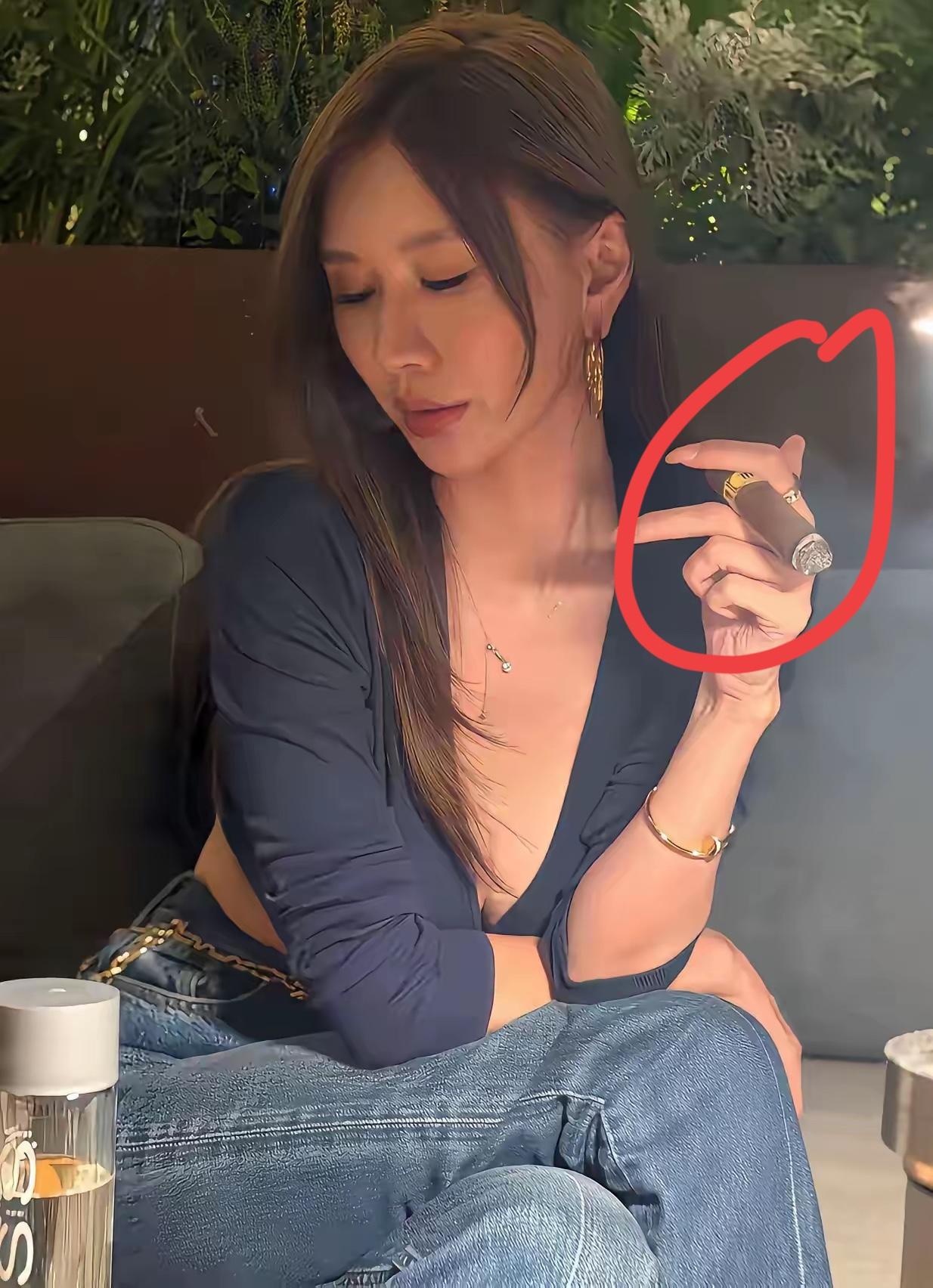 这位女士抽的烟为什么这么粗，是什么香烟