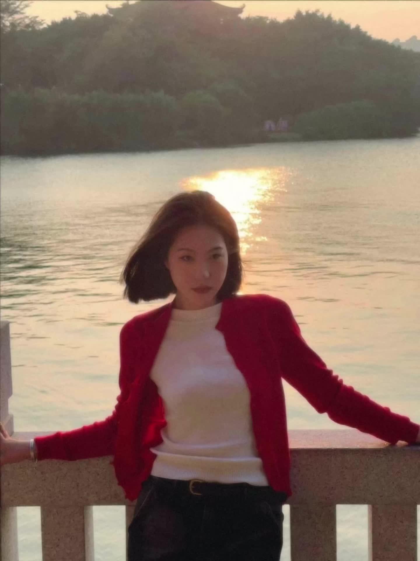 吹过我发梢的，是自由的风。