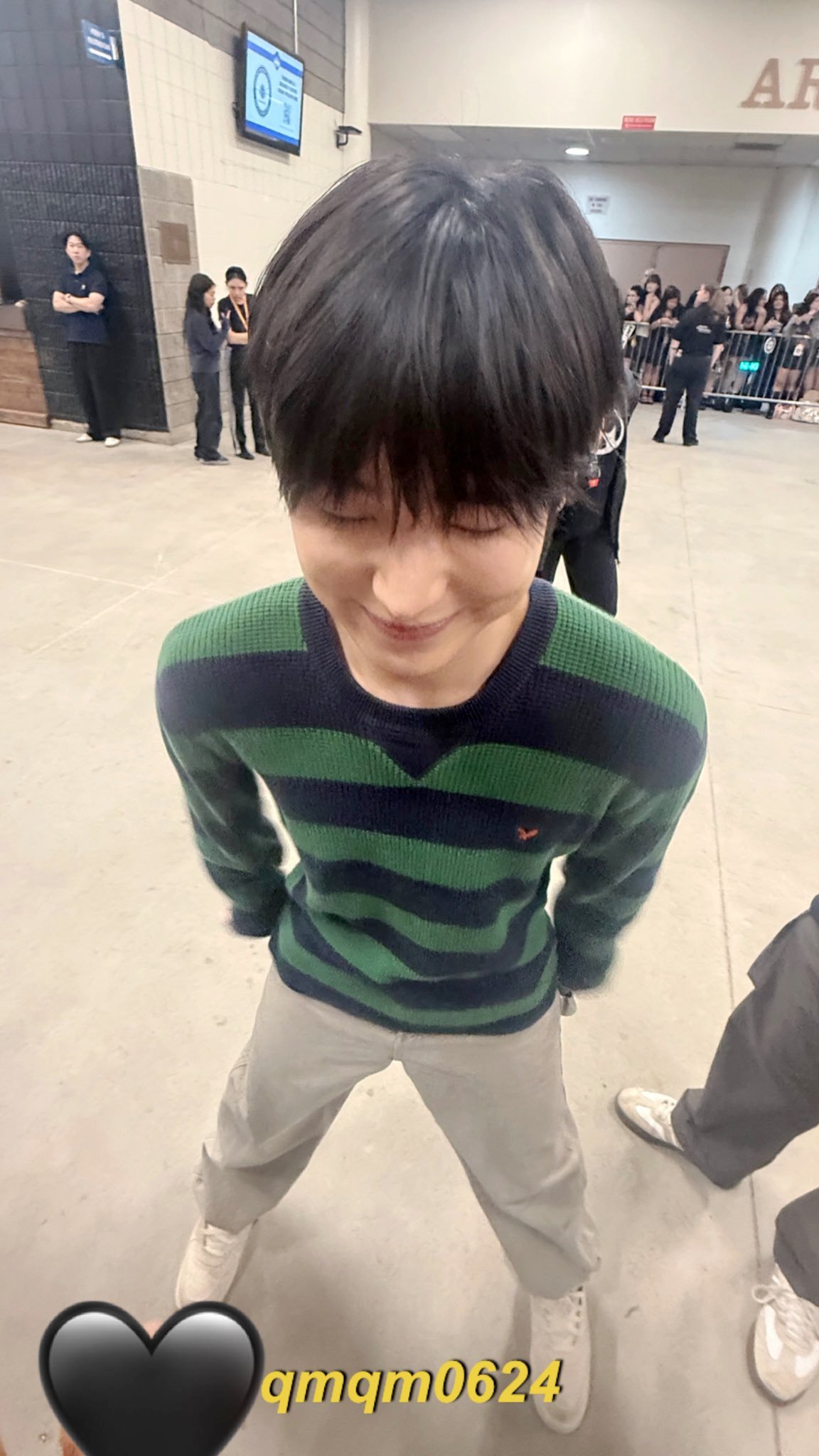 一只小学生豆！！！好想一口吞掉ㅠㅠㅠㅠㅠcr.qmqm0624 