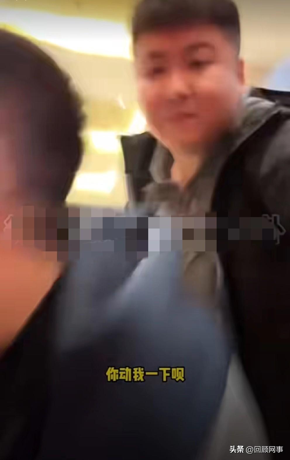 ks“网Hei”两鼻祖网红现实见面激烈爆粗动手！

              