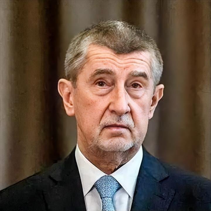 可以为这位去年12月刚上任的捷克总理巴比什作出此番言行点个小赞！

据外媒报道，