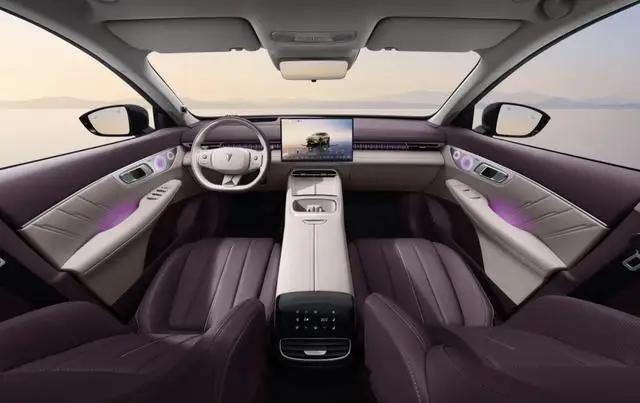 不管你信不信，2026年将出现六大现象：
1. 退休金继续上涨，幅度不会超过3%