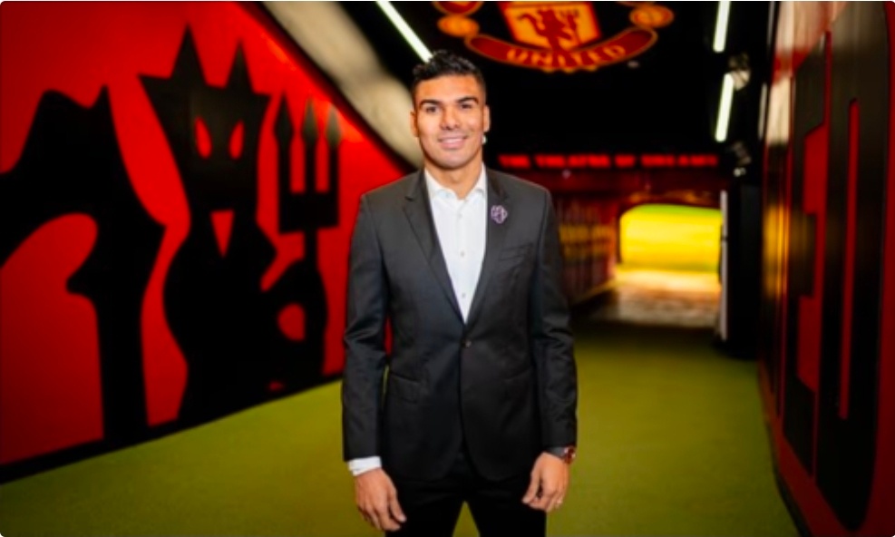 曼联官宣卡塞米罗今夏离队卡塞米罗曼联生涯表现：出场146次进21球，拿到两座奖杯