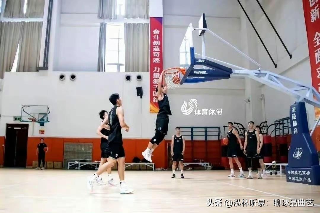 截止目前，山东男篮夏训已经开启一段时间，但球队现阶段的备战状态，让无数鲁蜜深感担