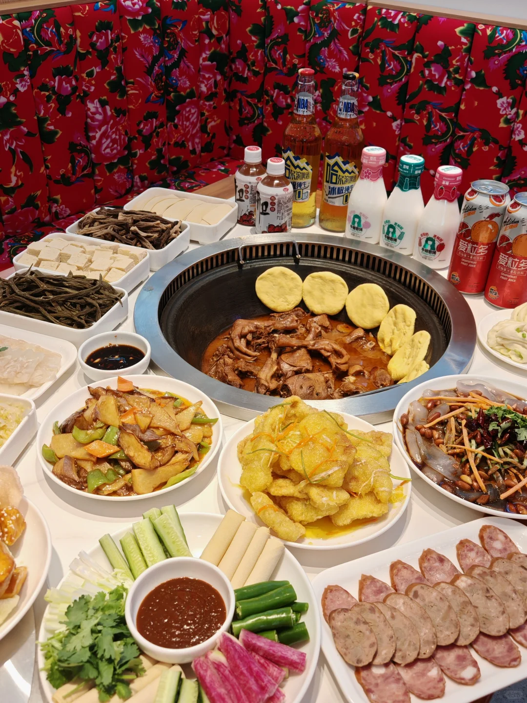 你永远可以相信东北菜！嘎嘎香！吃到扶墙出