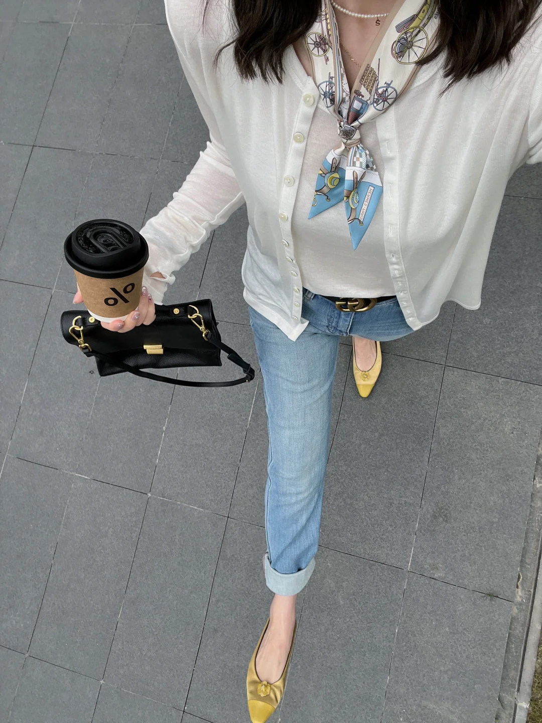 春天真的离不开牛仔裤！穿漂亮才有力气上班～
