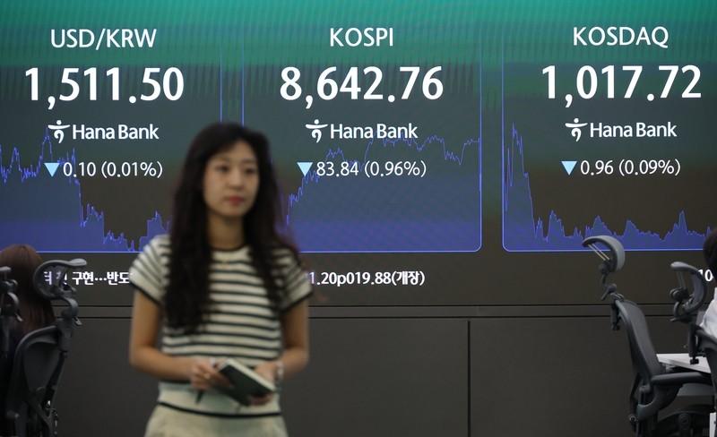股市半年翻倍全民炒股，韩国 55% 年轻人却喊着 “一夜变穷”：老老实实上班，根