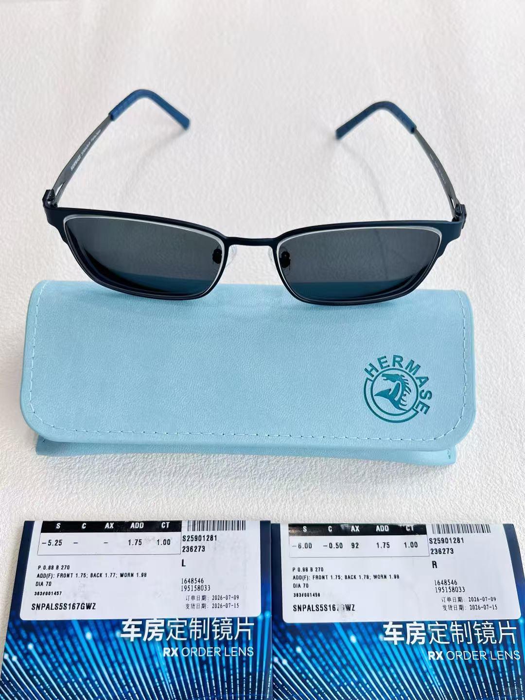 hoya豪雅悦览S5 
✅搭载hoya豪雅瞳孔感光运算技术，晚上开车看路标、路面
