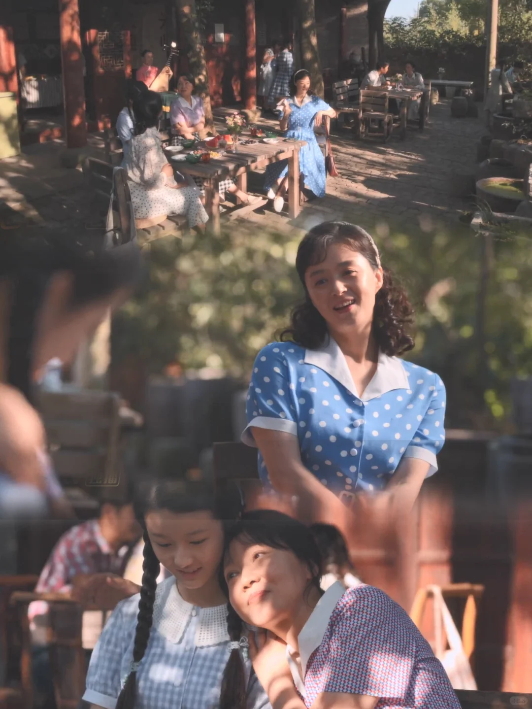 时光好像没在宋莹脸上留下什么，越来越美