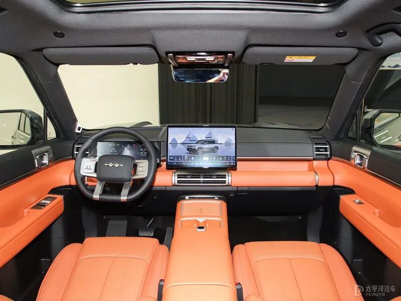 对话方程豹高管：钛7凭啥敢冲月销破万？明年轿车真的要来？