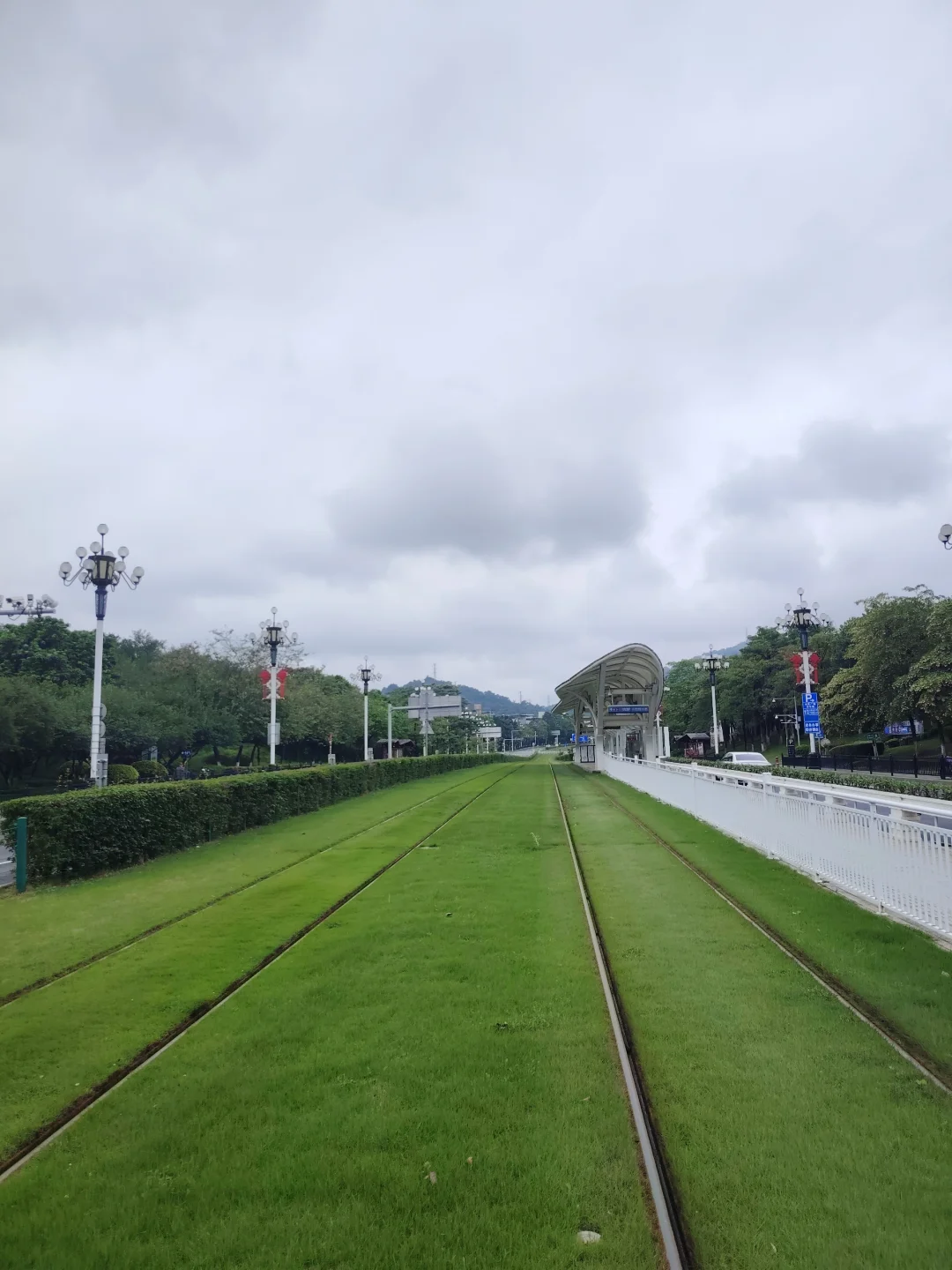 广州黄埔发展欧洲式有轨电车成功，但珠海那个好像失败了，总的来说有轨电车...