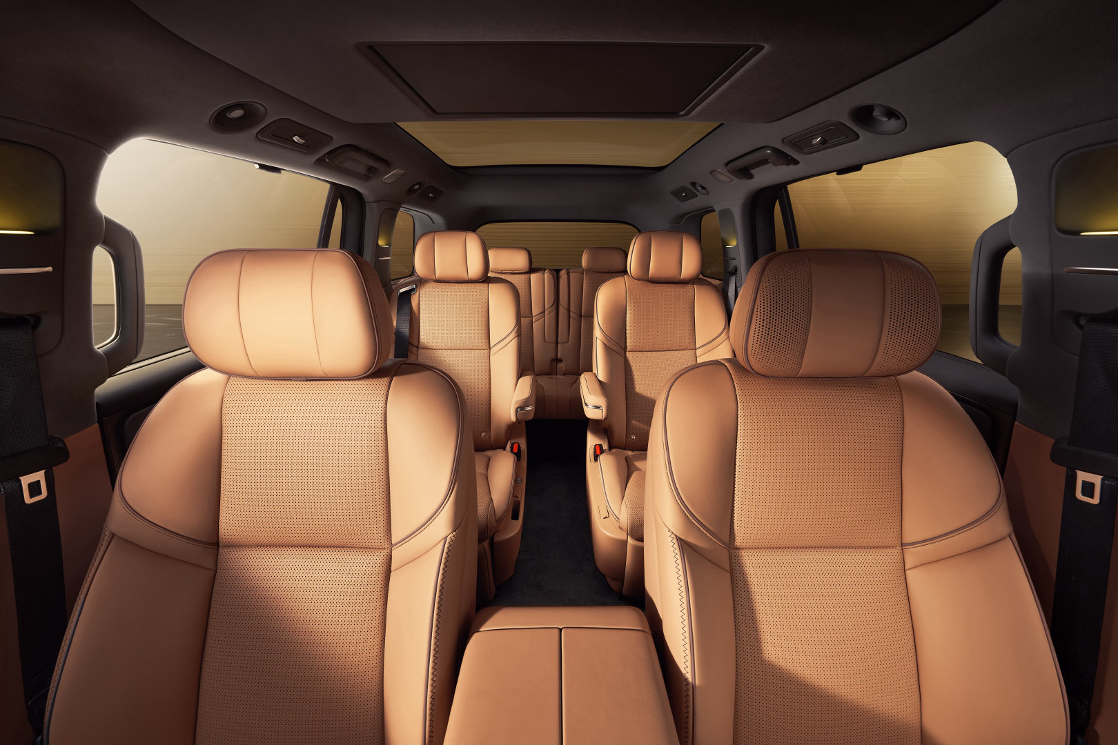 原来9系旗舰SUV价格也能这么香慢慢的，我们好像已经习惯了零跑的超高性价比，但是