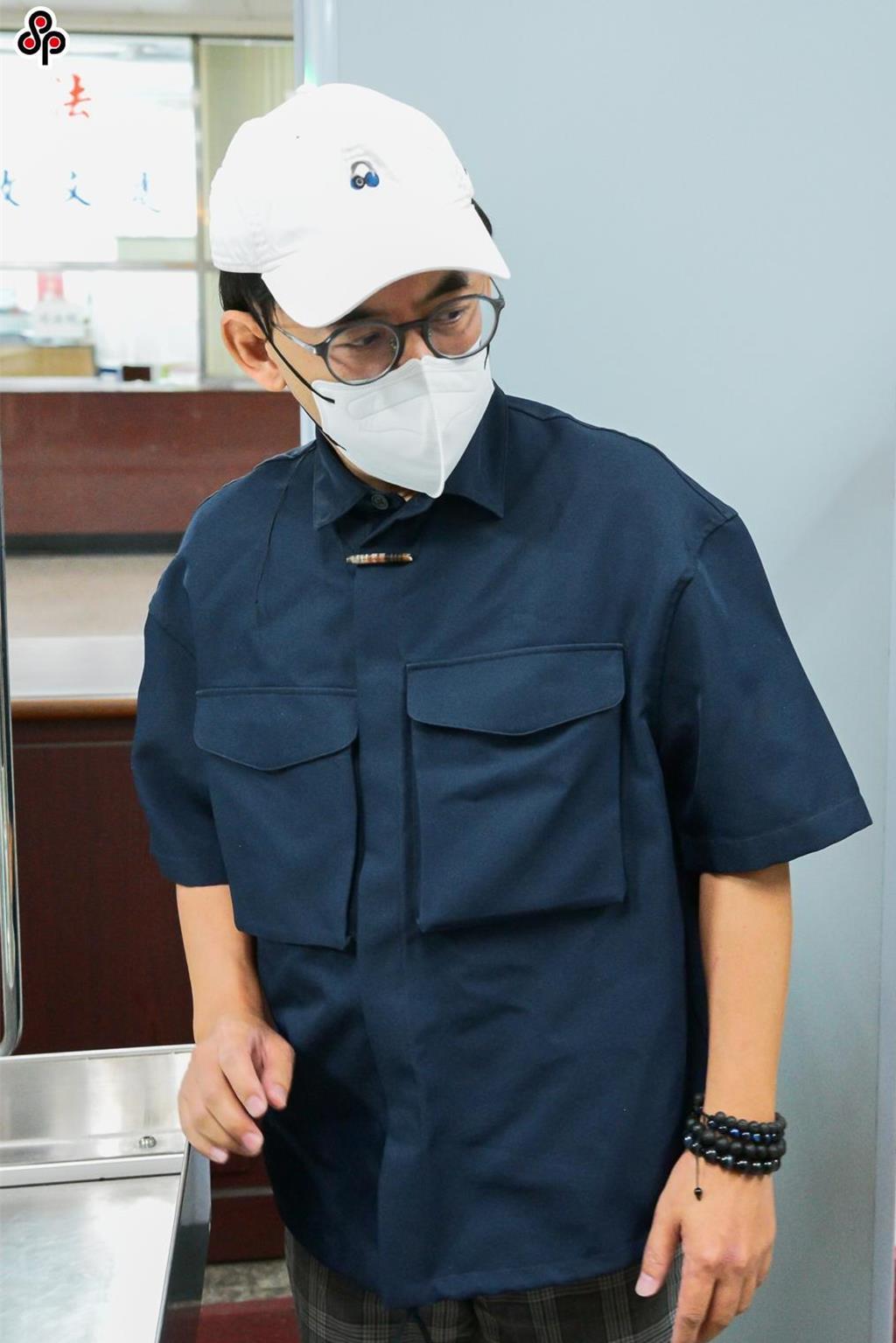 【黄子佼终审获缓刑四年】据多家台媒报道，因购买持有2000余部未成年性影像，台湾