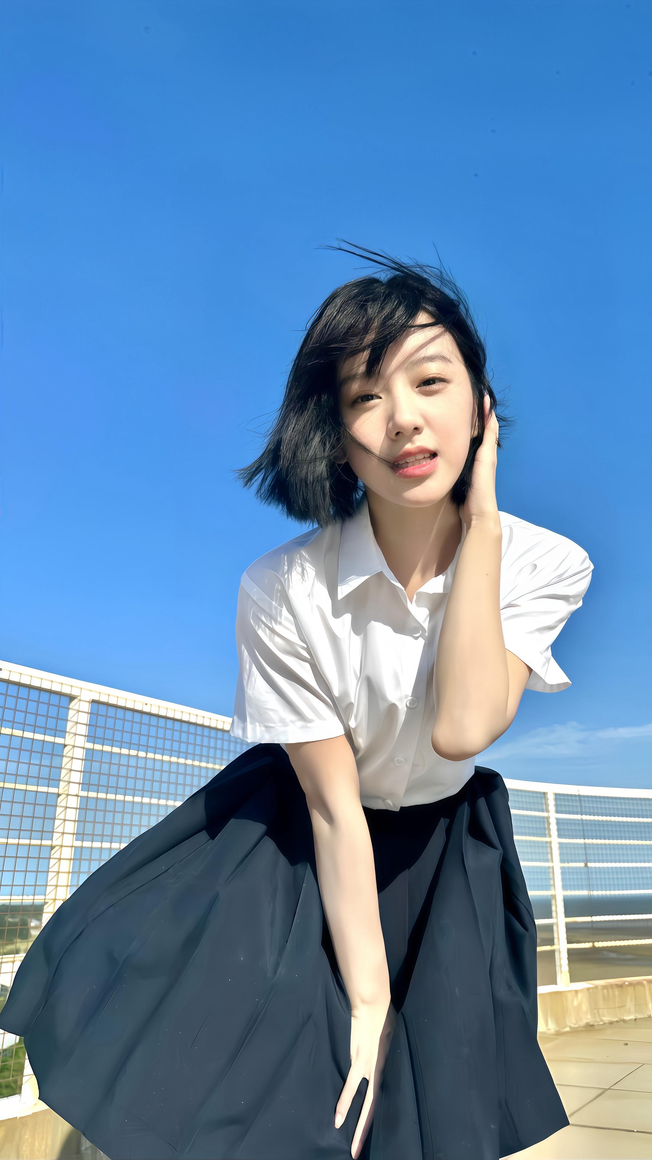 放学一起走吧 我在楼梯间等你。