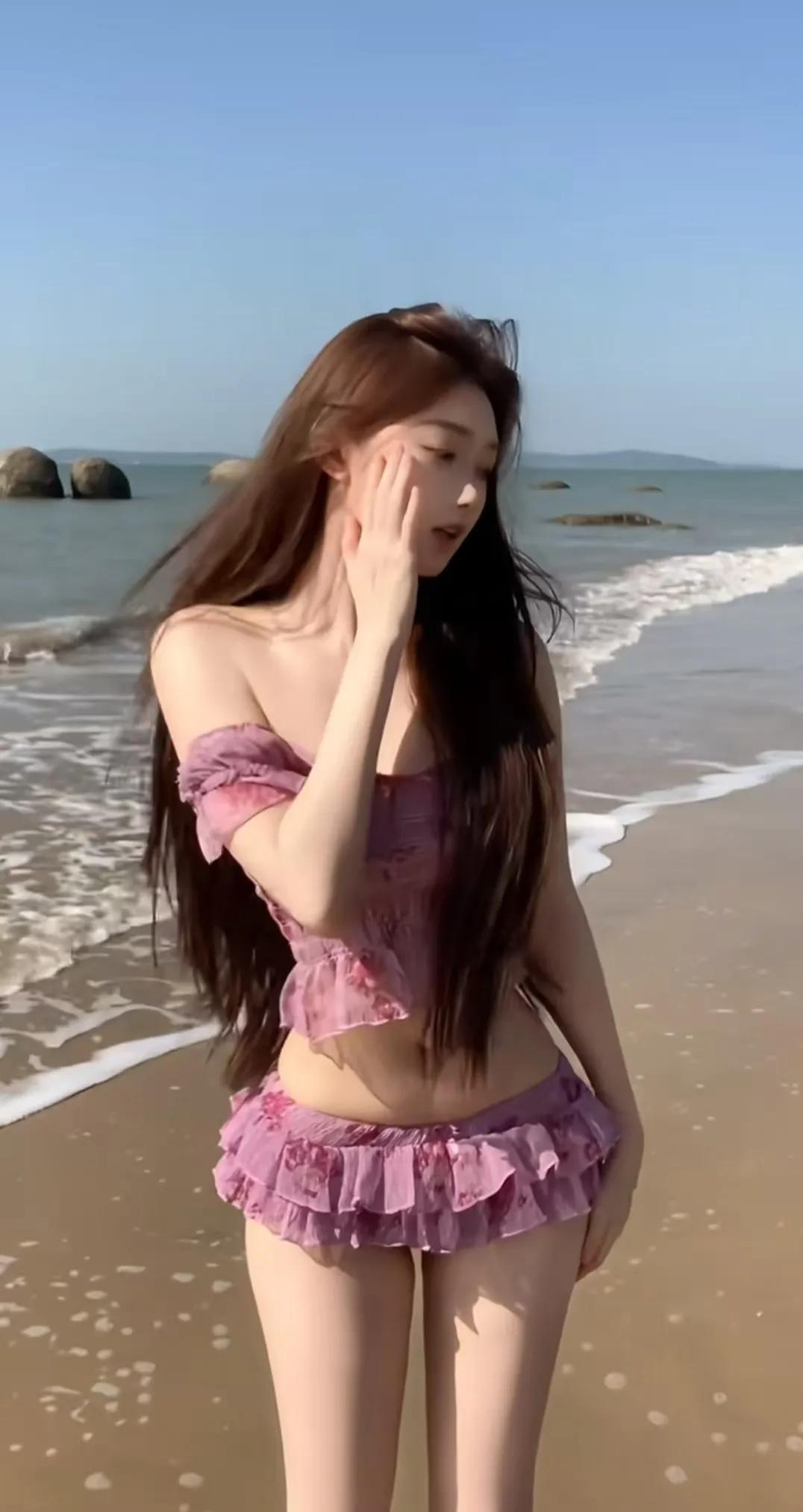 练习瑜伽真的会使身体变好吗? 悄悄告诉你，今天的海滩没人呢？