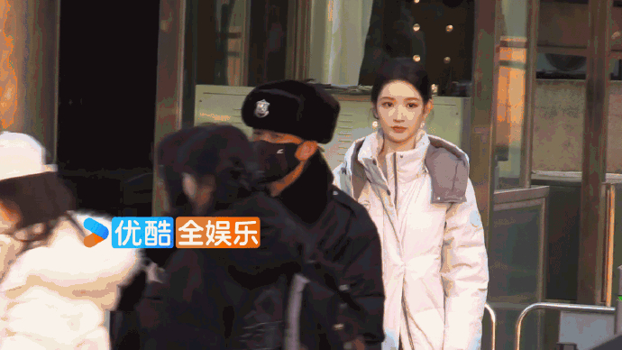 王玉雯现身春晚第四次联排 王玉雯现身！ 