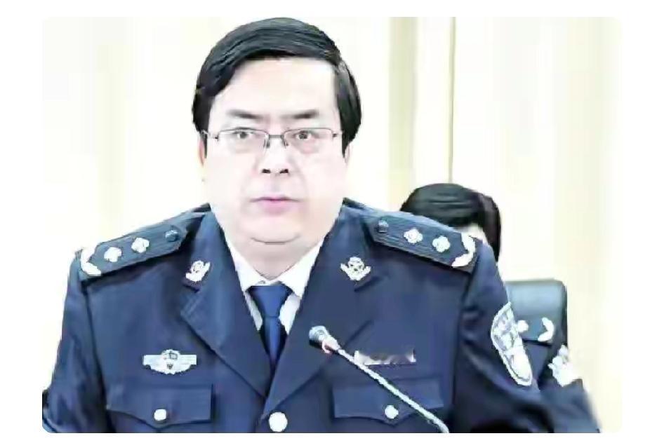 刚看到湖南的一纸通报,荒诞到连编剧都不敢这么写

2026年4月29日，湖南省纪