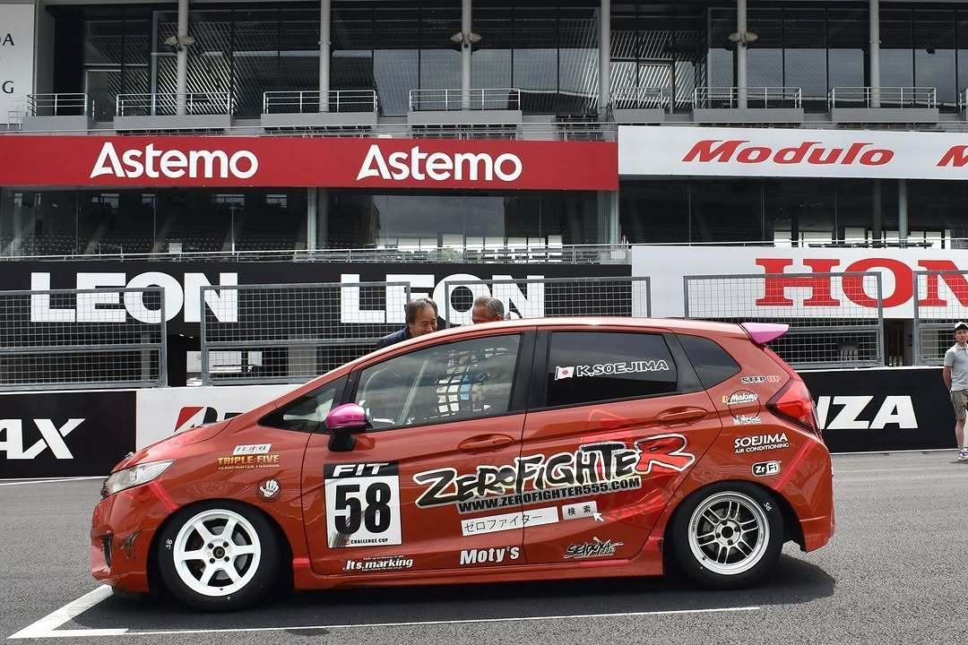 本田飞度 GK5 赛车 GK5 VTEC 本田飞度 ​​​