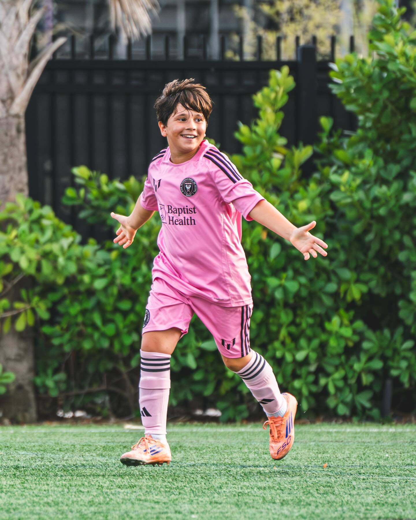 【小宝】迈阿密国际青训学院：与Plantation比赛的精彩瞬间 💥梅西