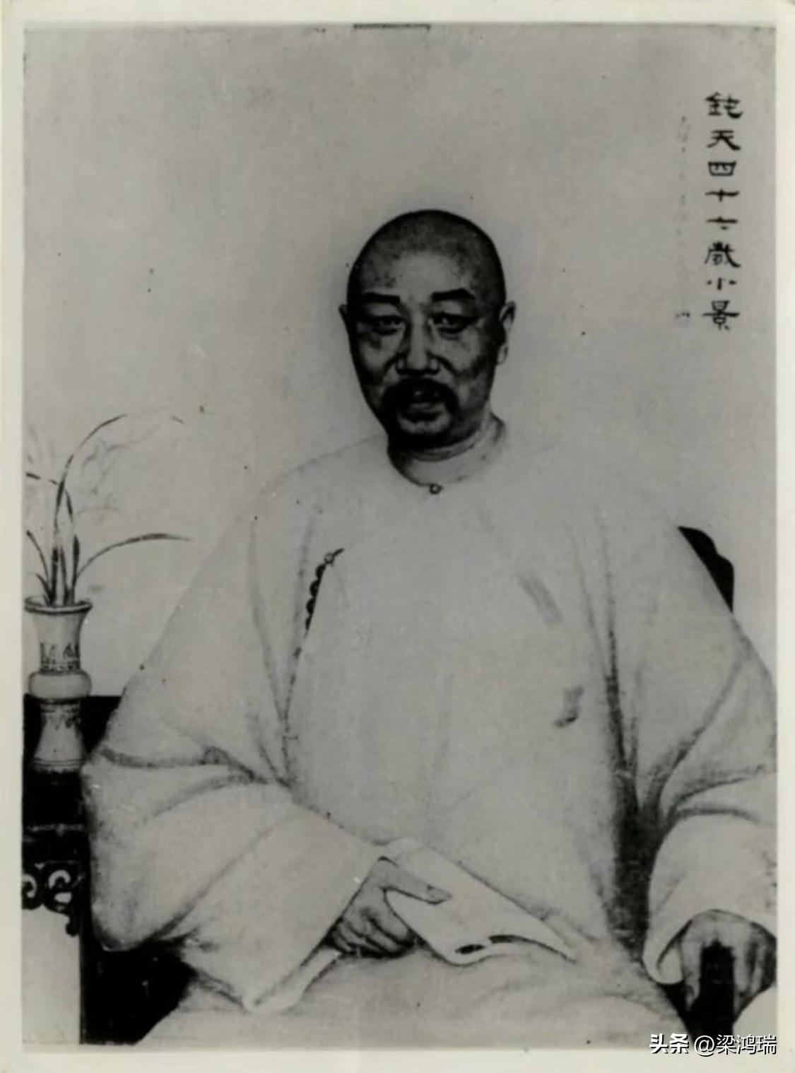 胡传（1841-1895），字铁花，号钝夫，安徽绩溪人，清代官员、学者，也是著名