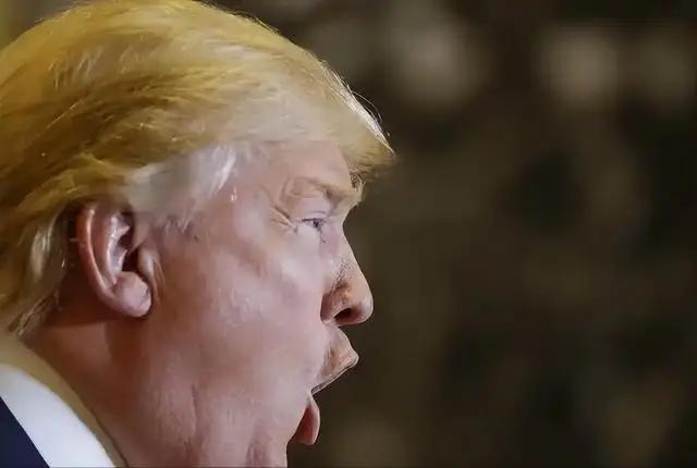 美国一言不合就退群、欠费、搞双重标准！
联合国镇不住场子，全球九处着火没人管
美