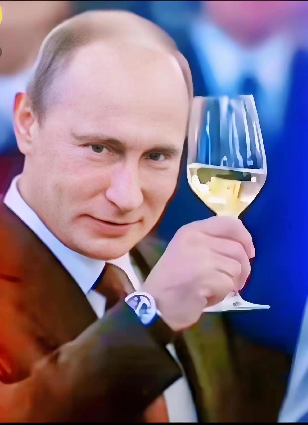 俄罗斯科研又有新进展了！圣彼得堡大学研制出的这款超细纤维薄膜，简直太绝了——往油