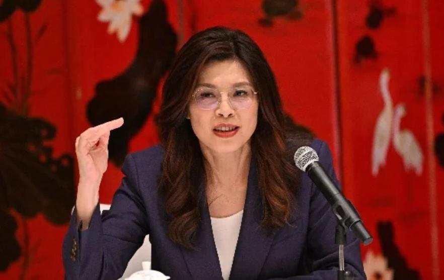 国民党主席郑丽文6月访美因被美方“低规”接待引发争议，近期传出她计划10月再度赴