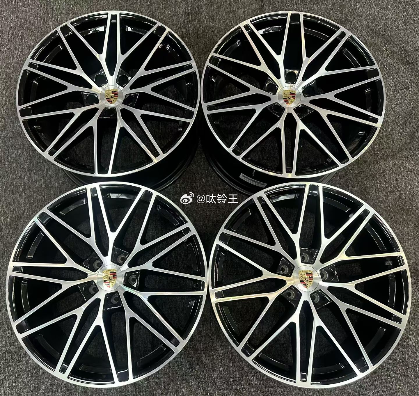 保时捷新款卡宴22寸 新车拆下999新带原厂彩盖 全网唯一一套正品稀缺货 