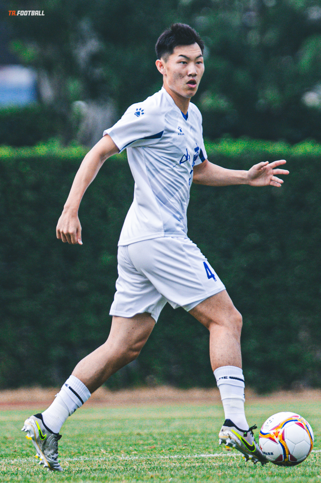 宿茂臻&史松宸出席山东泰山vs大连英博 赛前发布会❗️依旧是年轻人组合山东泰山中