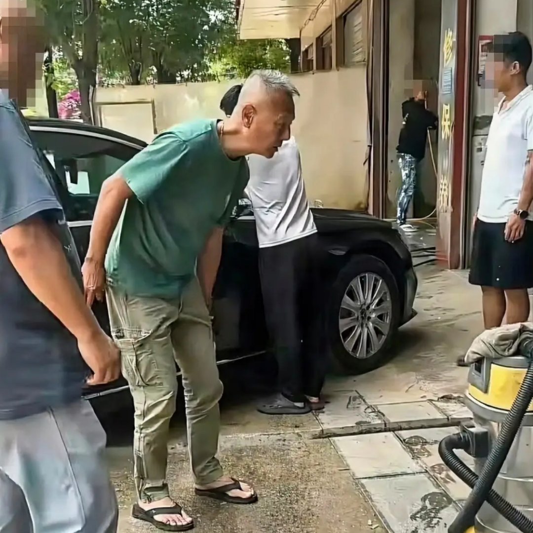 72岁刘德凯现状曝光！定居云南养老。当年也是荧幕上的熟面孔，演过不少经典角色，谁