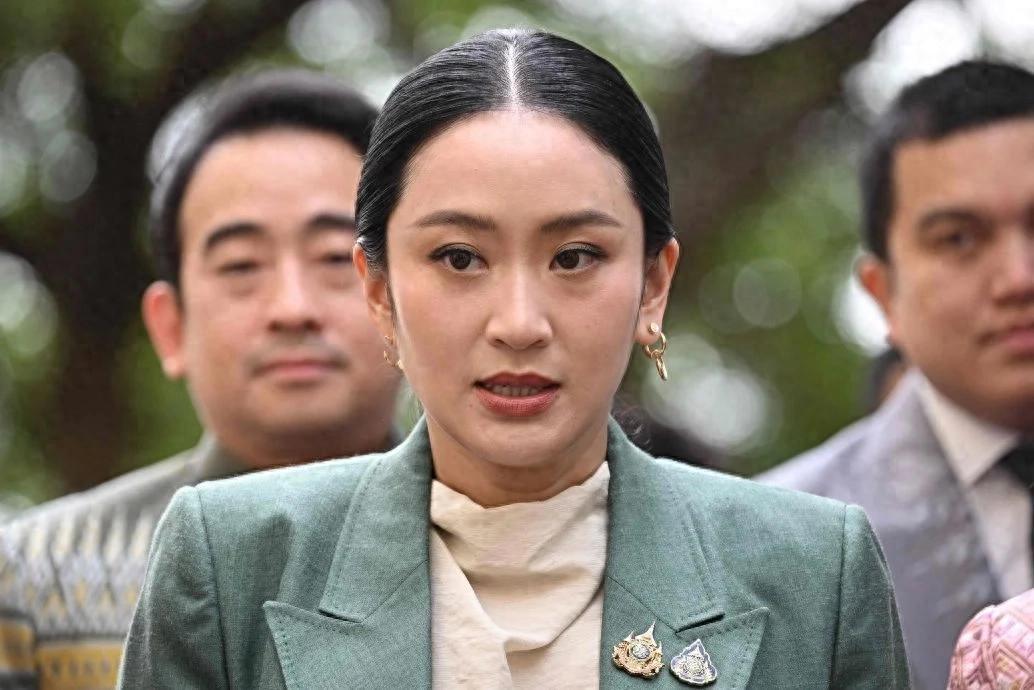 泰国美女总理佩通坦被停职，看上去赢麻了的洪森，实际上输惨了！

泰国总理又又又被