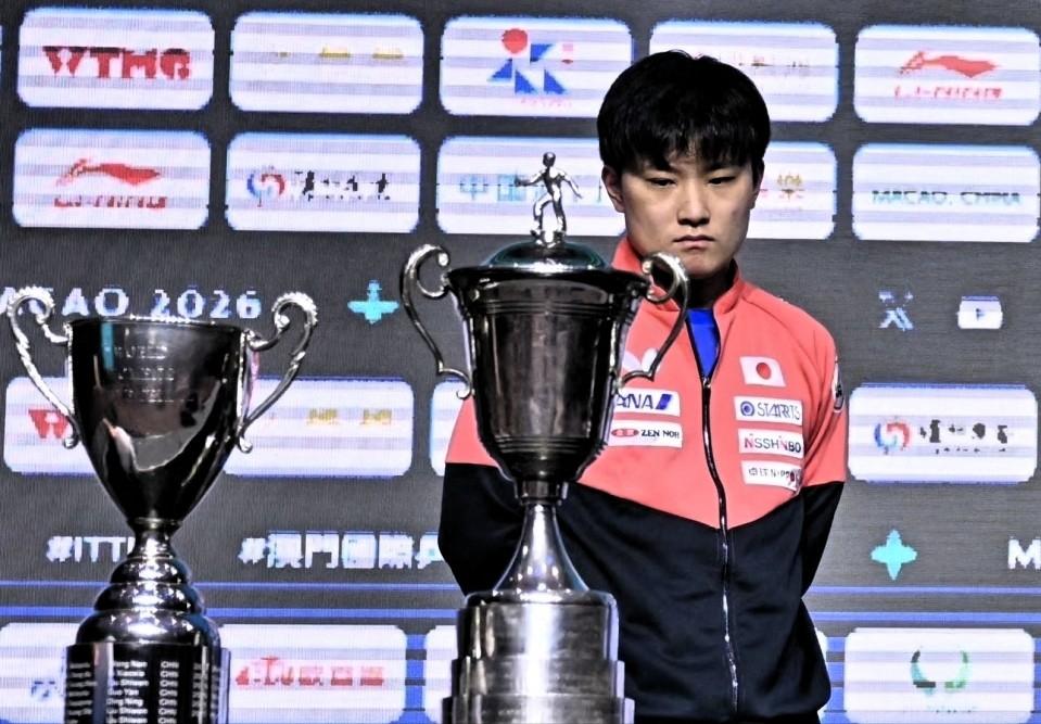 张本智和“现身说法“点评松岛辉空！近日，日本一哥张本智和在接受东京电视台的一段采