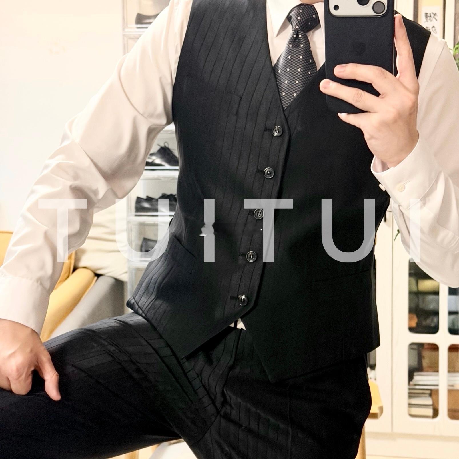照镜子会被自己帅到的程度… ​​​