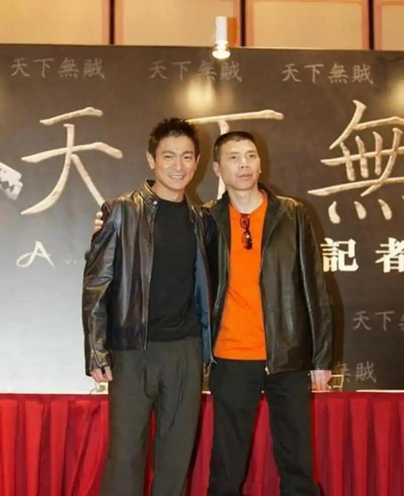 2004年《天下无贼》开拍，冯小刚去找刘德华：“给你700万来演个贼王，怎么样？