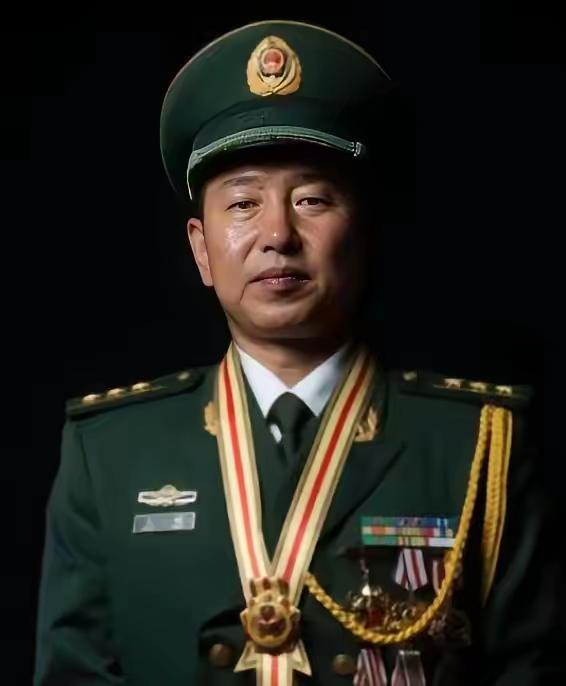 危急时刻敢担当！南疆反恐一线，指挥员王刚的抉择与荣光，

2008年，一群恐怖分