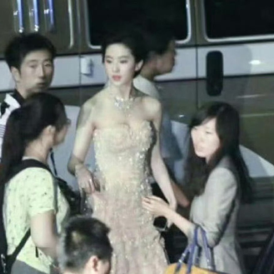 据说这是最接近刘亦菲本人的生图，完全神仙姐姐啊 