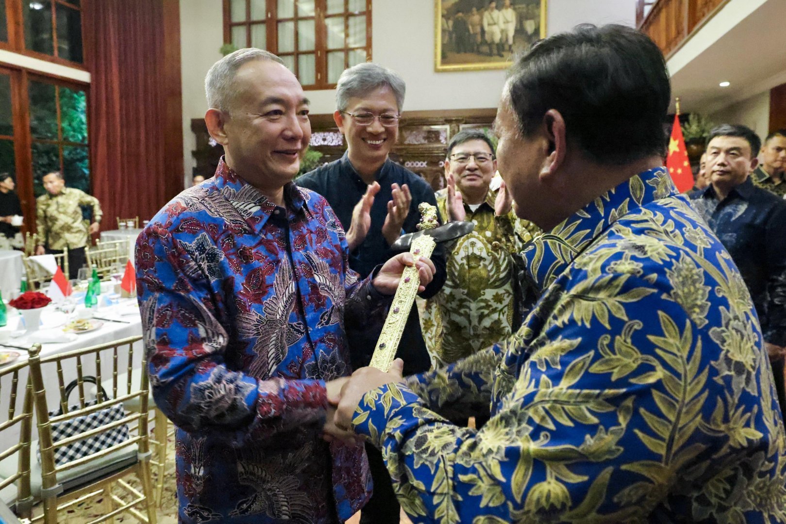 只要航天员不出问题，载人航天还能追《撼天记》那样纪录片是不大用想了，一波又一波，