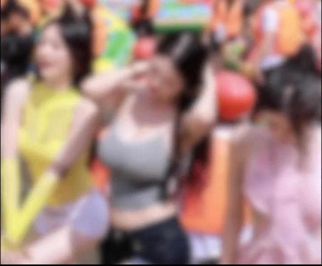 1988元"临时女朋友"！从漂流艇到台球桌，这套"名媛地陪"的擦边生意，换了个马