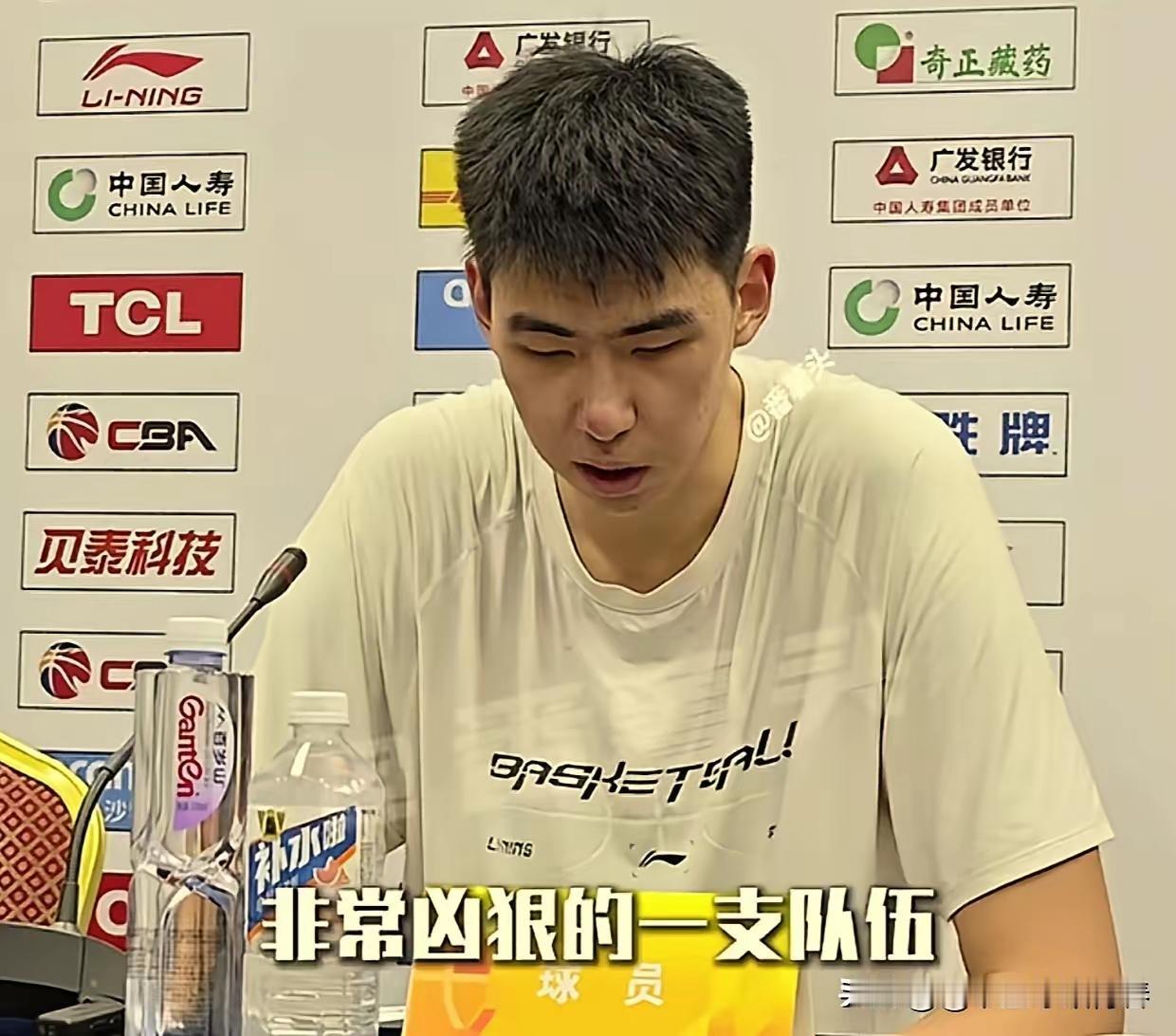 想来想去，还是想不明白，广州队到底是怎么赢的广东队？
大个子徐昕爆发是不假？是广