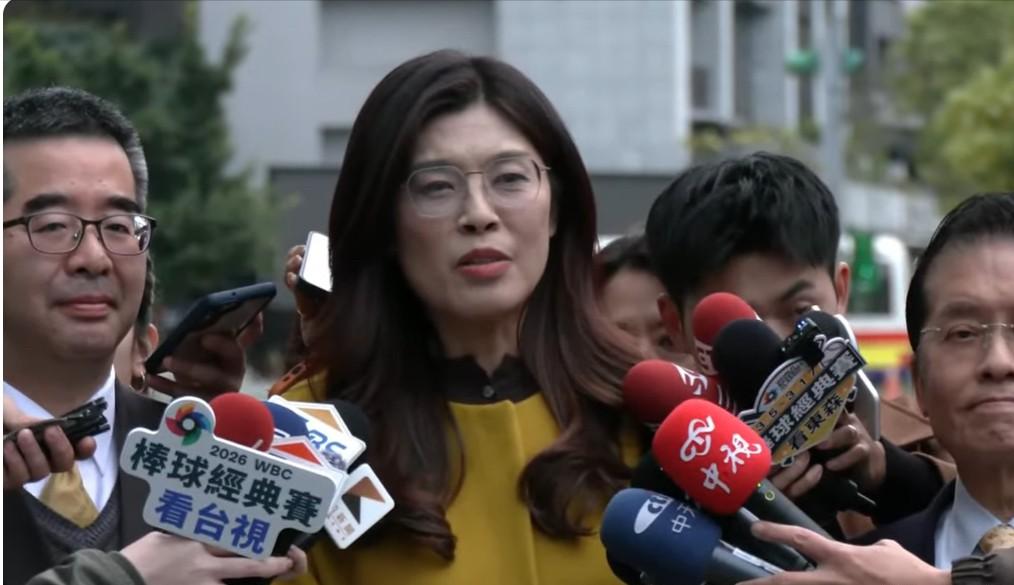 郑丽文谈访陆：马英九提醒我两件事
国民党主席郑丽文今天（20日）下午四点拜访马英